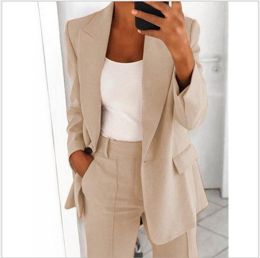 Executive Elegance: Tailored Blazer and Slim-Fit Trousers Set