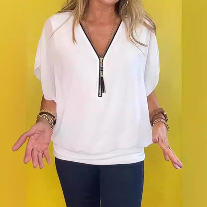 Amelia™ - Casual Top with Relaxed Bat Sleeves