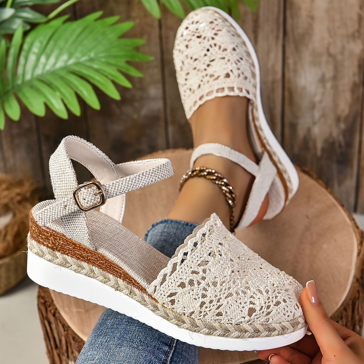 Mia™ Airy Orthopedic Sandals