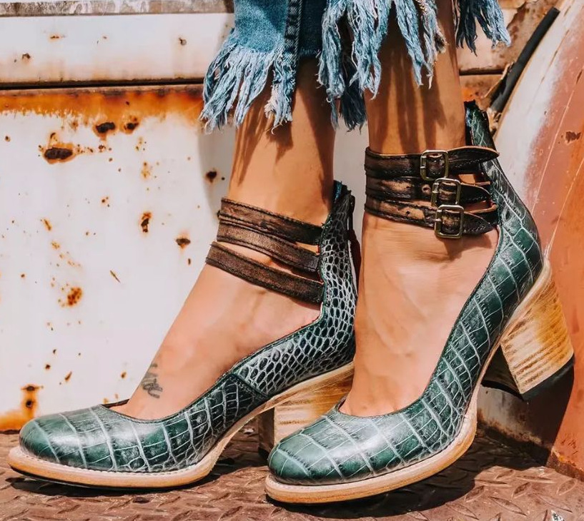 Ginevra™ | Chunky Heeled Multi-Strap Sandals