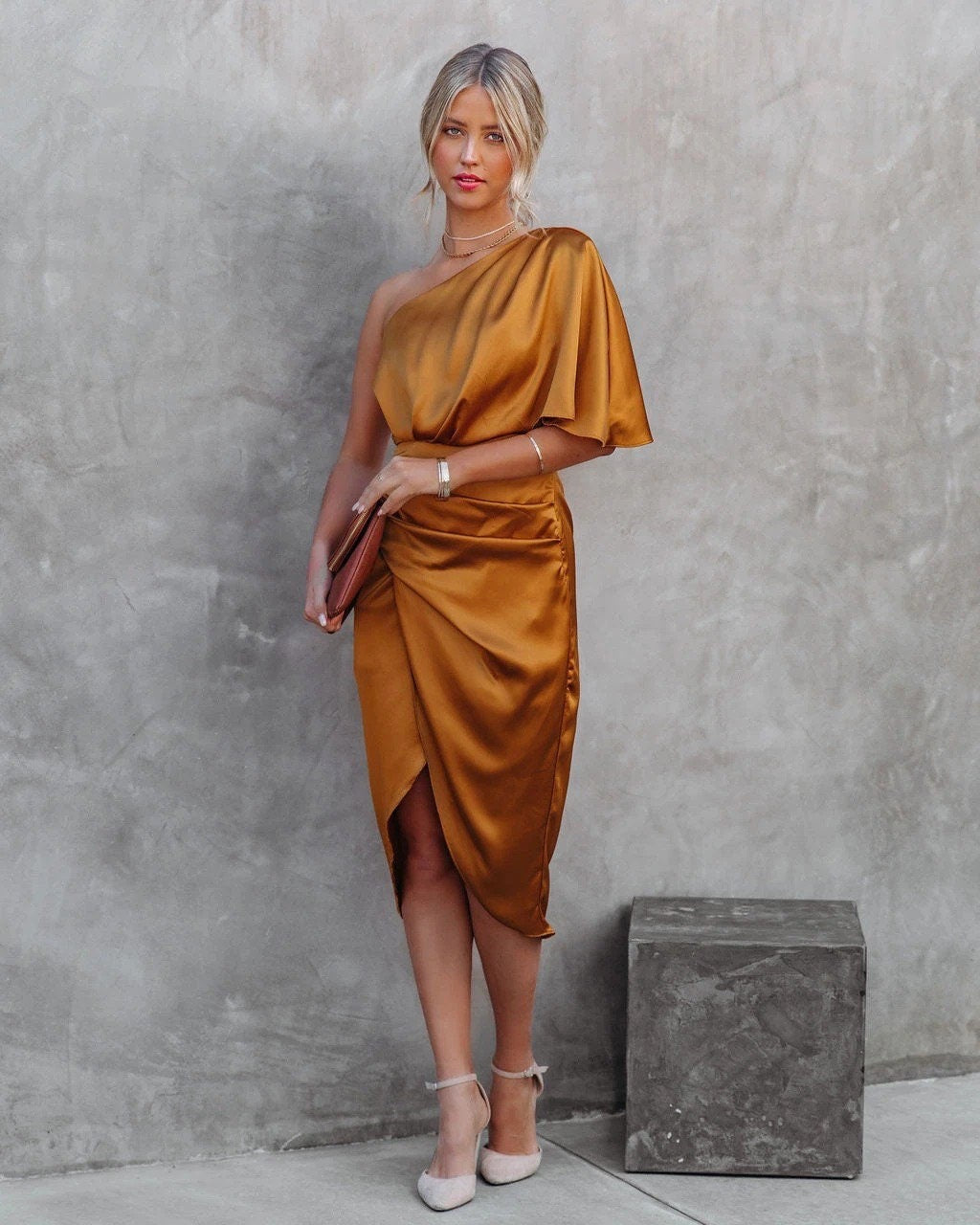 Mae - Elegant Satin Silk
