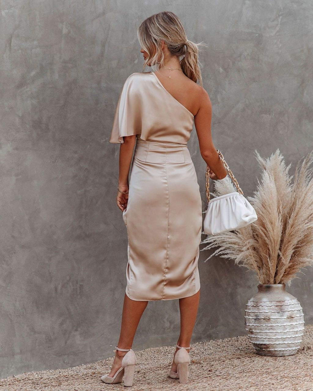 Mae - Elegant Satin Silk