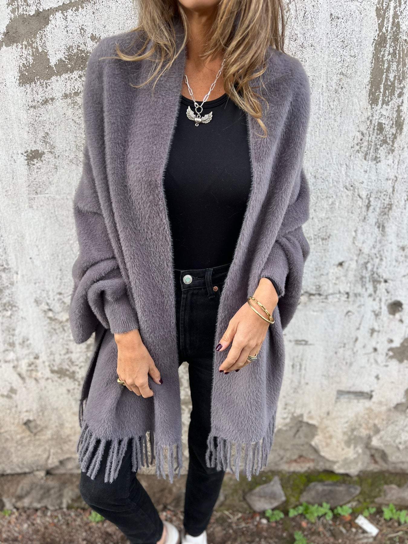 Isabel™ - Cozy Wrap Cardigan with Fringe Hem