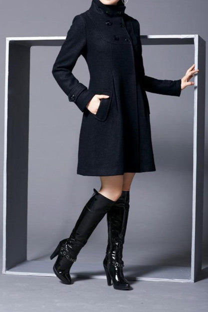 Ophelia™ - Classic Buttoned Overcoat