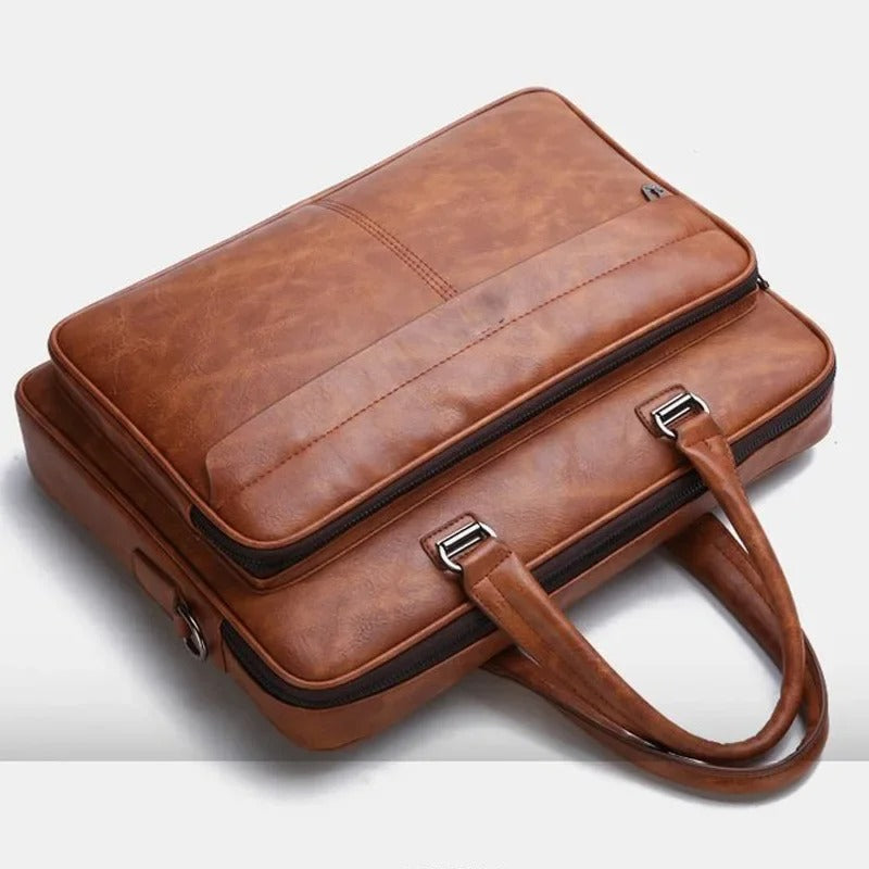 Giorgio | Sophisticated Leather Crossbody Bag for the Contemporary Man