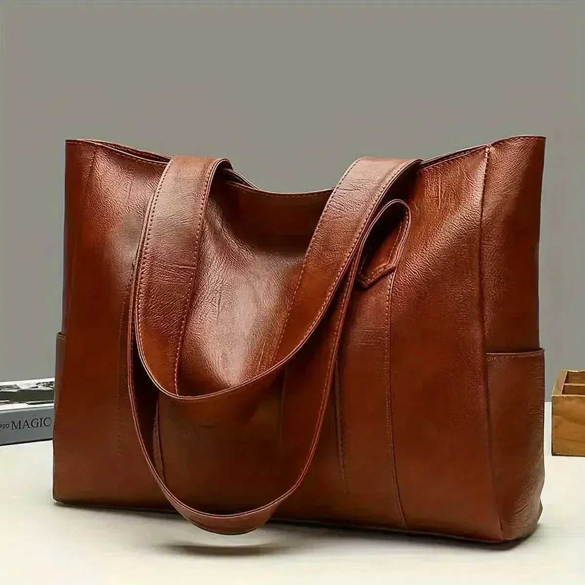 Arina Shoulder Tote