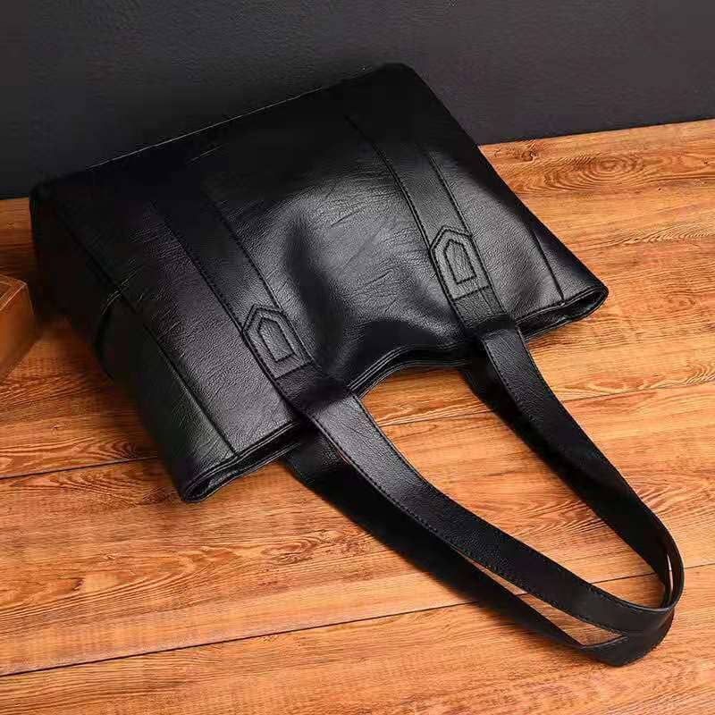 Arina Shoulder Tote