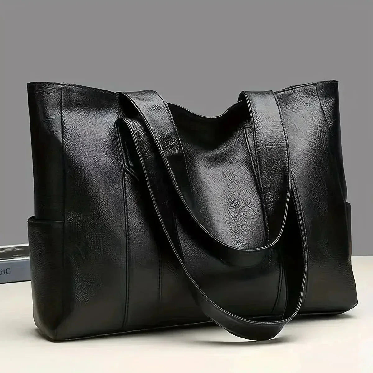 Arina Shoulder Tote