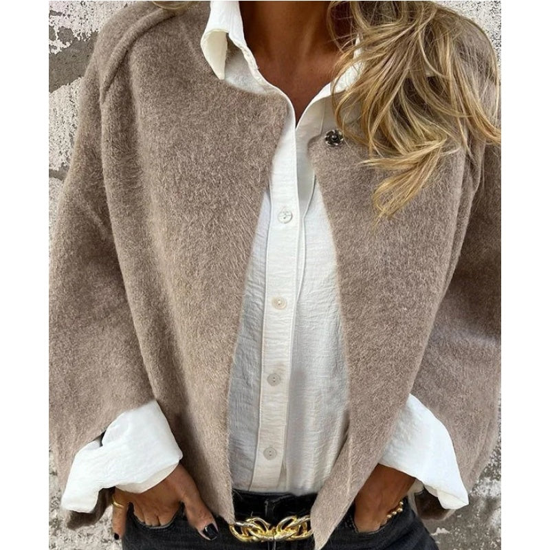 Elise™ | Stylish Short Coat with Flare Sleeves