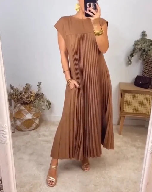 Valentina - Elegant Pleated Design